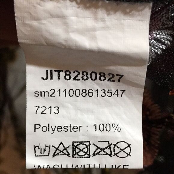 Sheer Embroidered Collared button Down Top - Picture 9 of 9